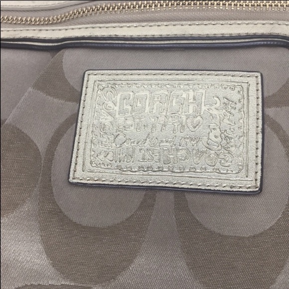 .POPPY SIGNATURE SATEEN GLAM TOTE (COACH F18351 - Picture 6 of 8